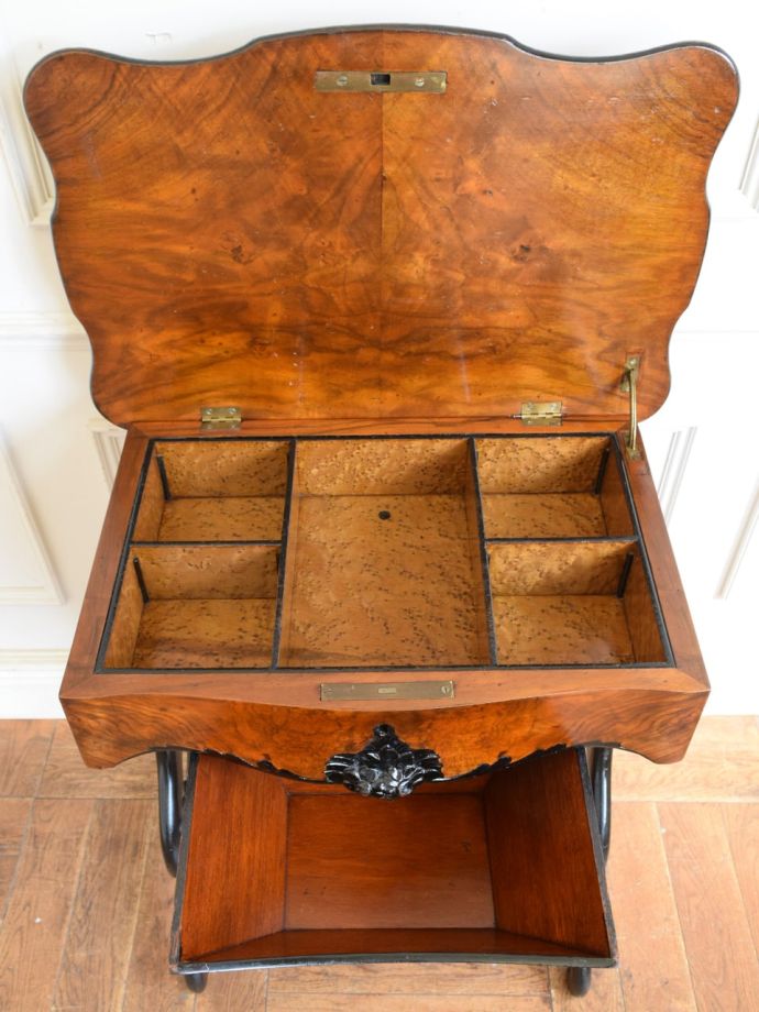 ソーイングテーブルの天板