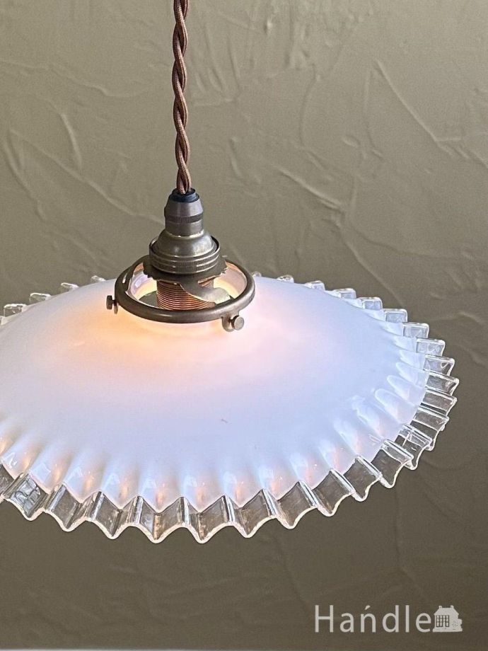 アンティークのガラスシェード