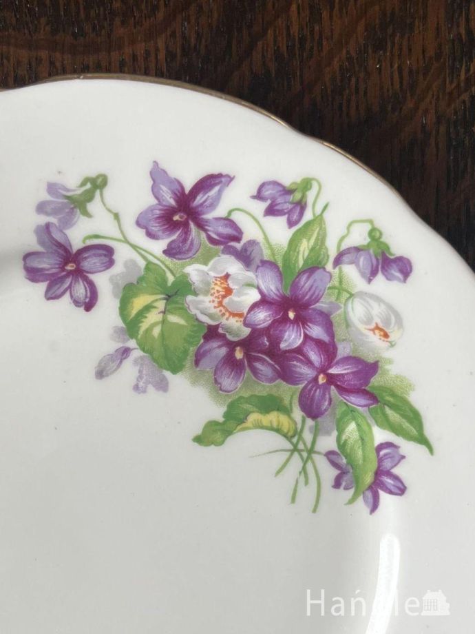 英国アンティークのおしゃれな食器