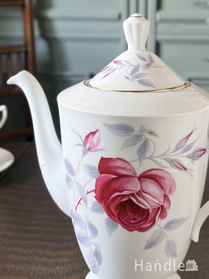 アンティークのティーポット