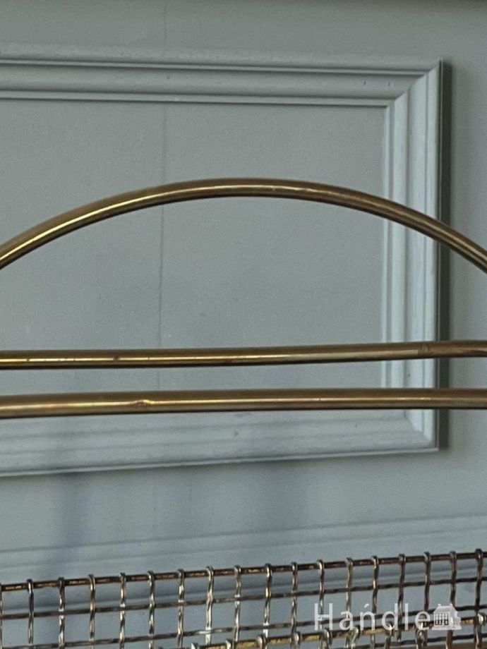 マガジンラックの持ち手