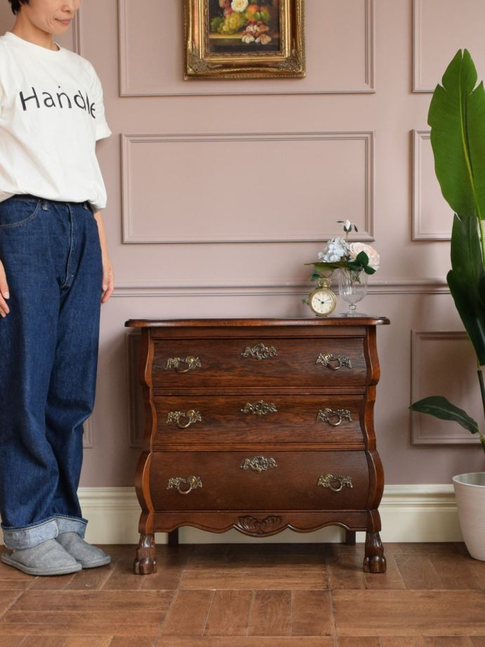 フランスのアンティークチェスト