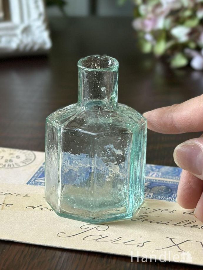 アンティークのガラス雑貨