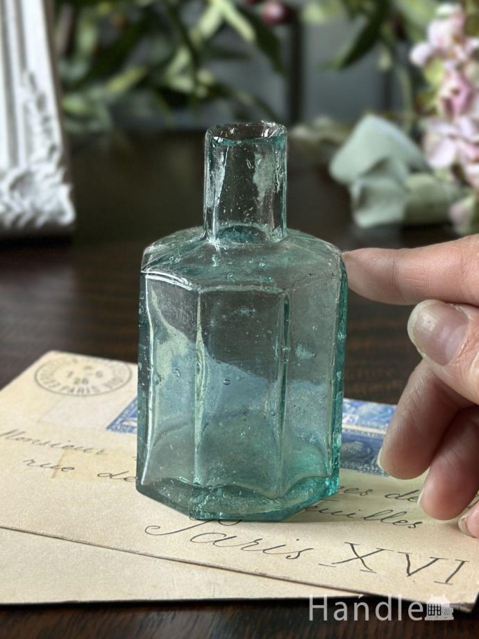 アンティークのガラス雑貨