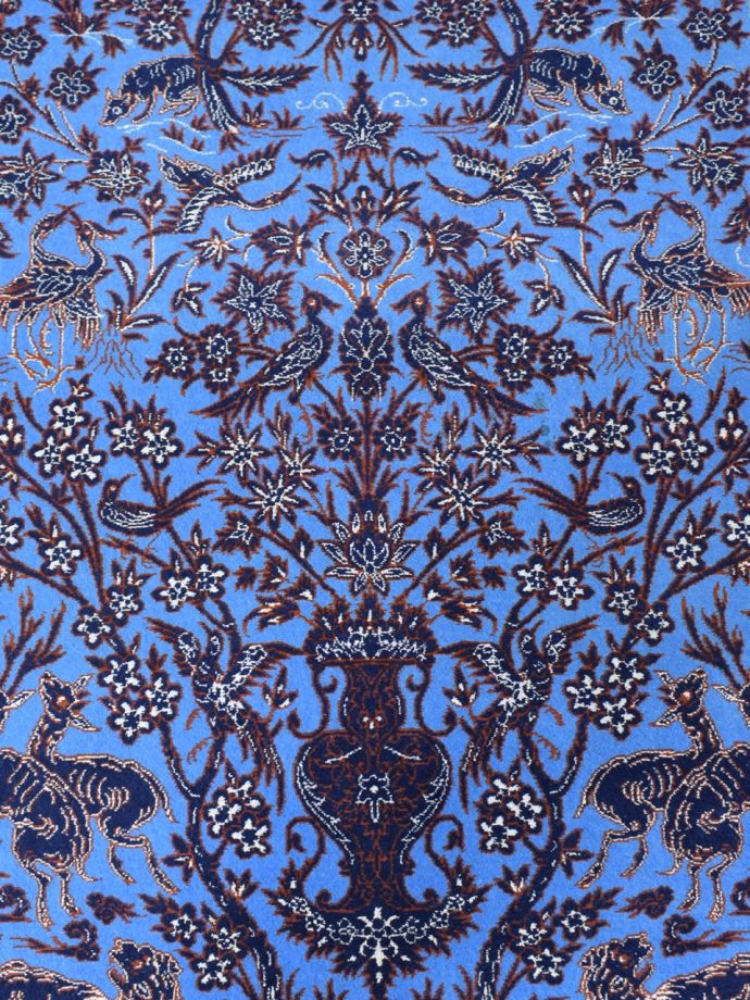 華やかな花瓶柄