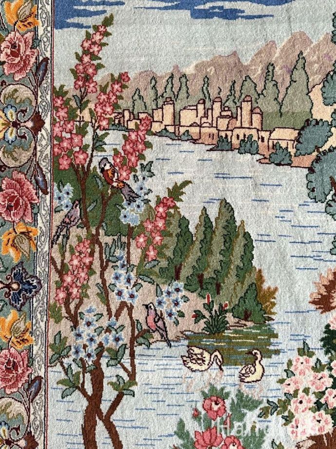 華やかな絨毯の柄