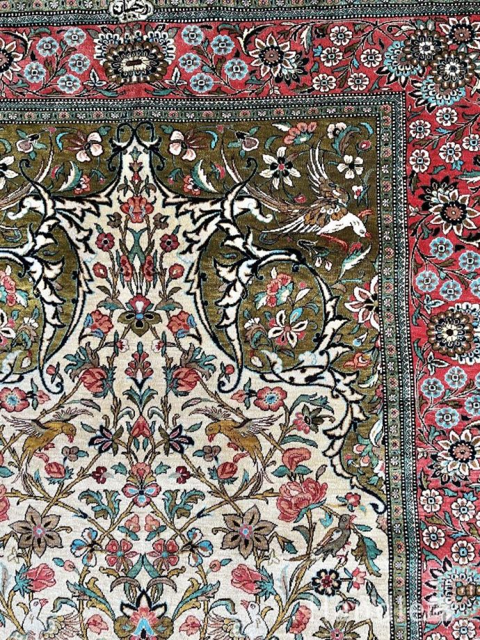 アンティークのクムシルク