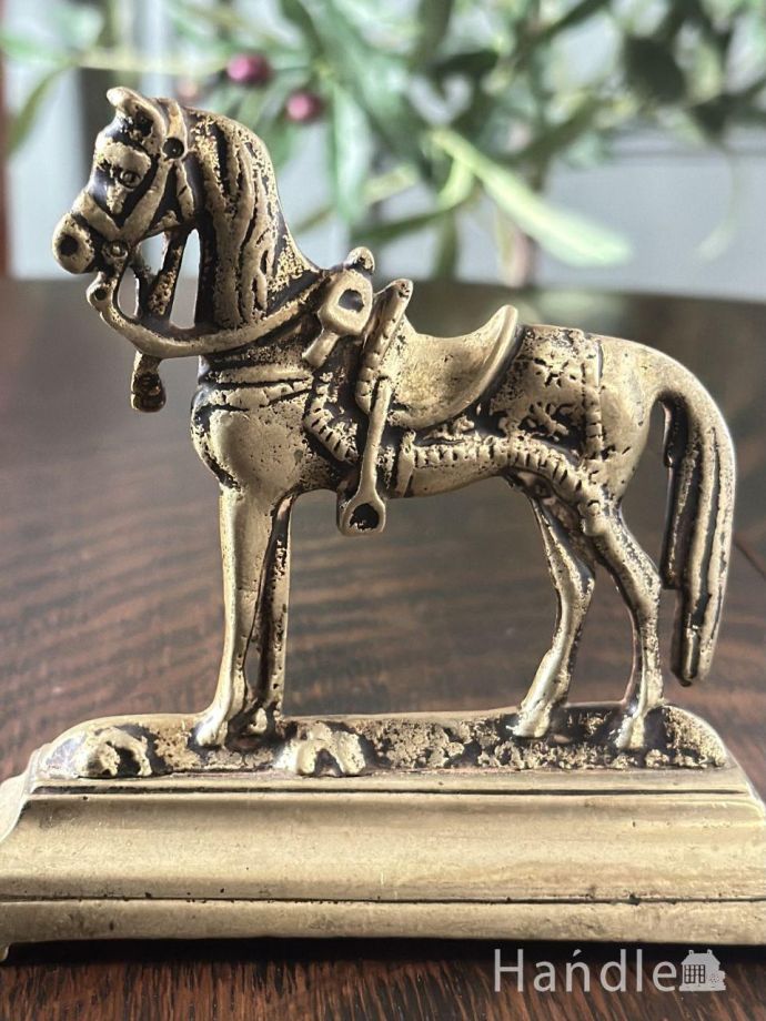 アンティーク真鍮製のオブジェ