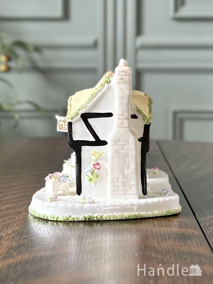 アンティークの置物