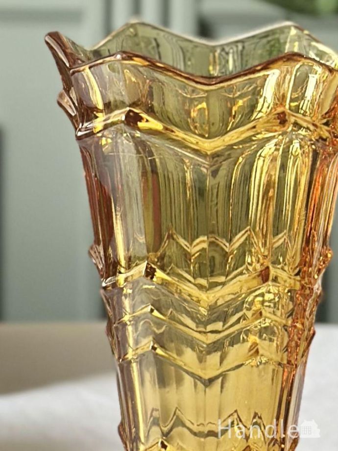 アンティークガラスの雑貨、フラワーベース