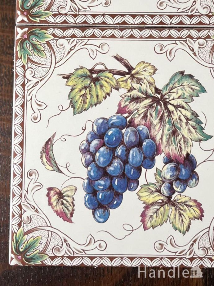 アンティークのタイル