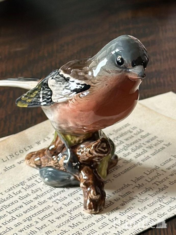 アンティークのフィギュリン