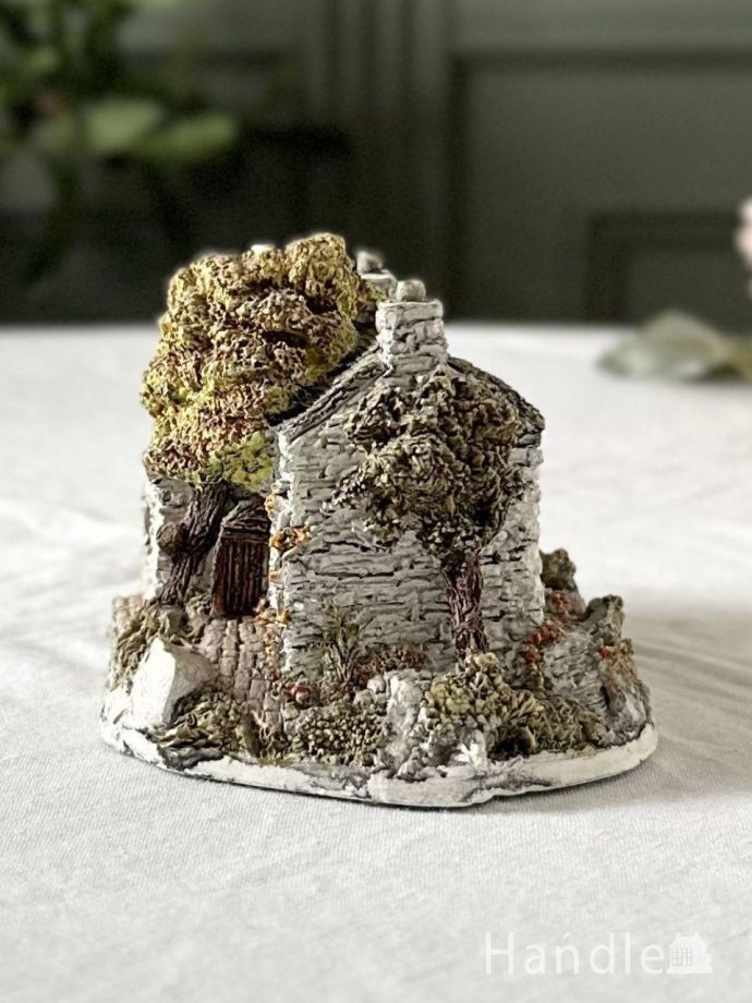 アンティークのオブジェ