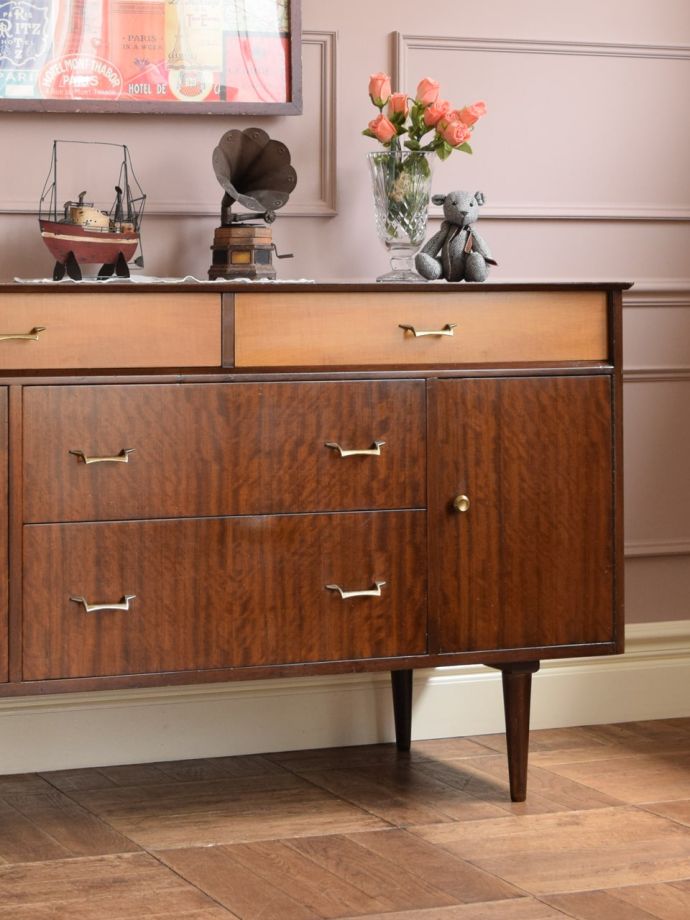 北欧スタイルのビンテージ家具