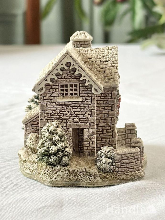 アンティークのオブジェ