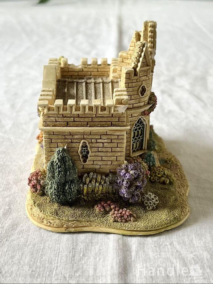 アンティークのオブジェ