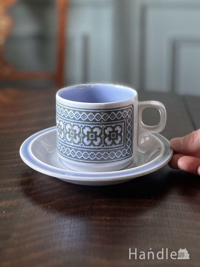 アンティークのカップ＆ソーサー