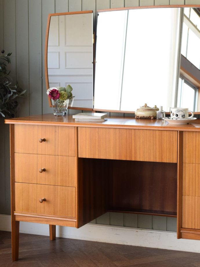 ビンテージドレッサー