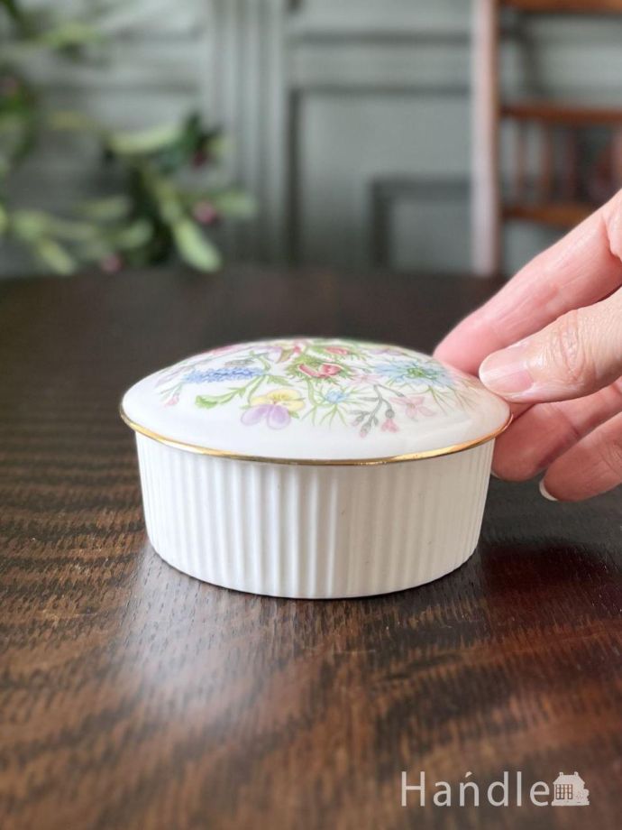 おしゃれな小物入れ