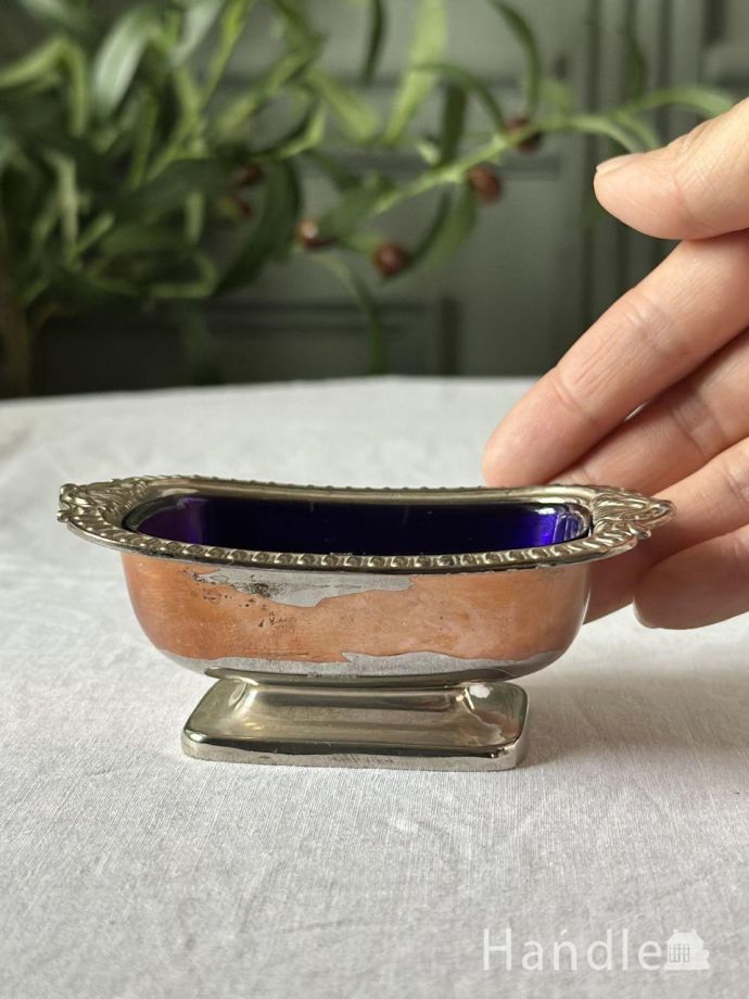 アンティークの小さな器