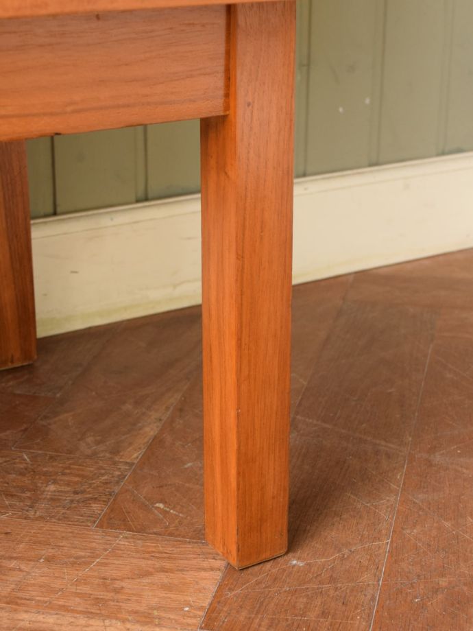 ビンテージ家具の脚