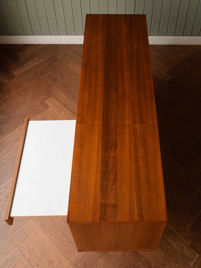 北欧スタイルの家具の天板