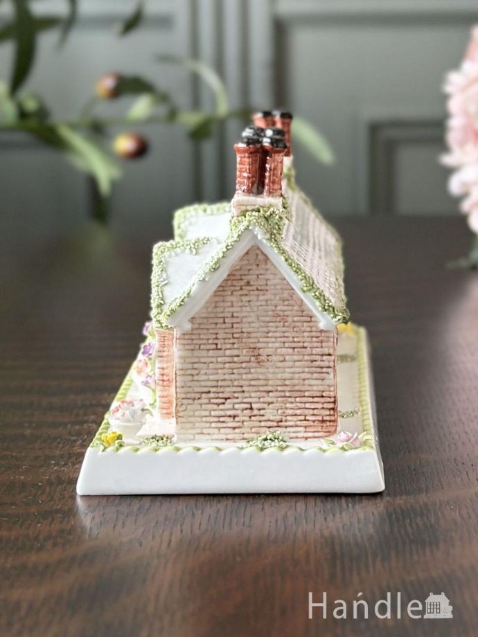 アンティークの置物