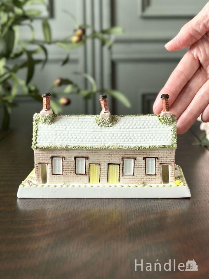 大きさはこれくらいです