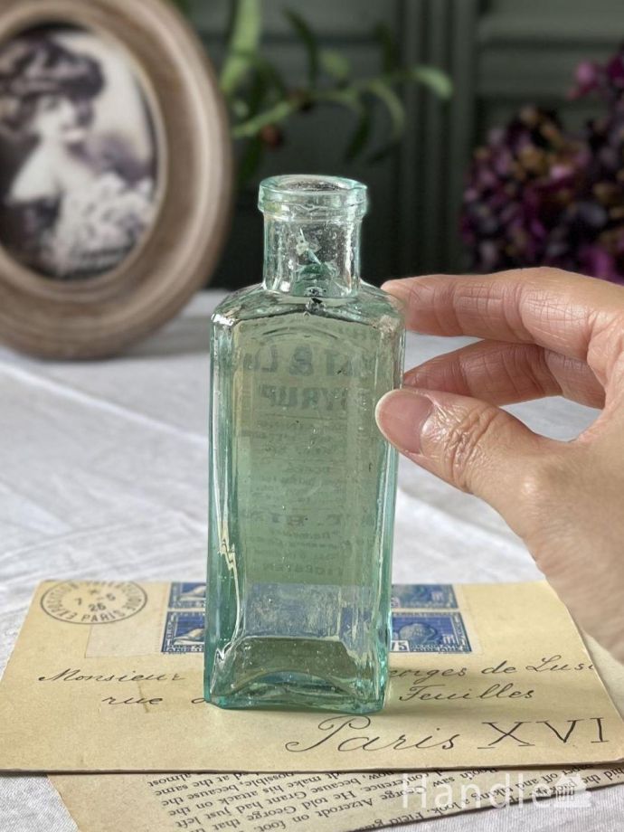 アンティークのガラス雑貨