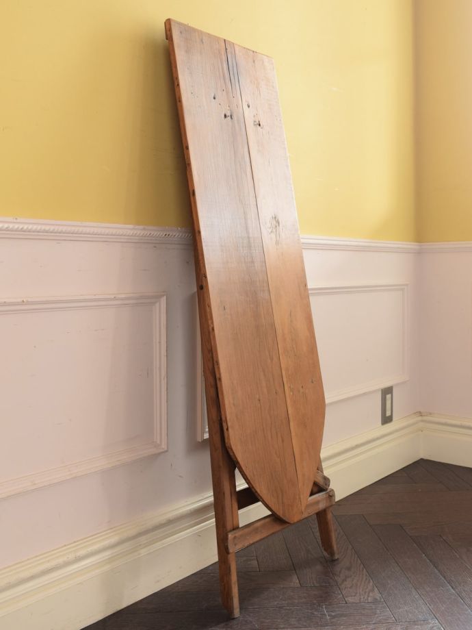 折りたたんだアイロン台