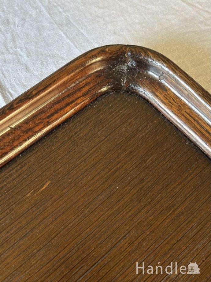 アンティークのトレイ