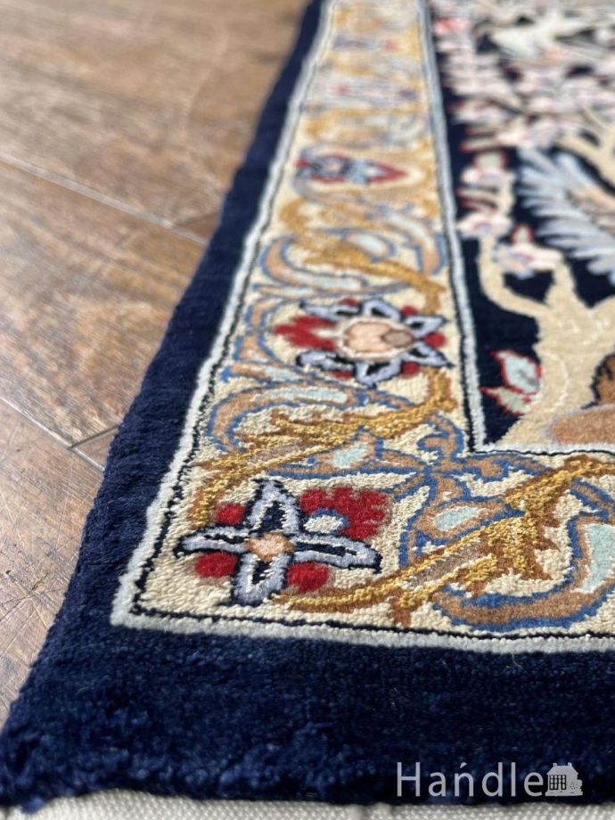 手結びされた芸術品