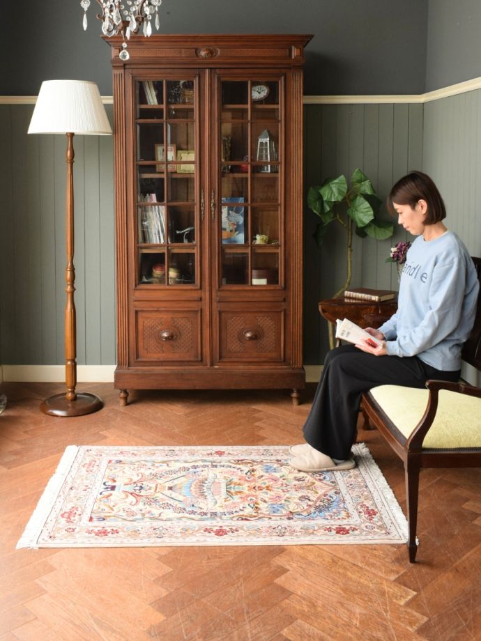 イスファハンの美しいペルシャ絨毯