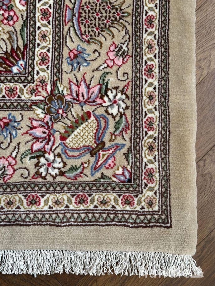 ビンテージの伝統織物