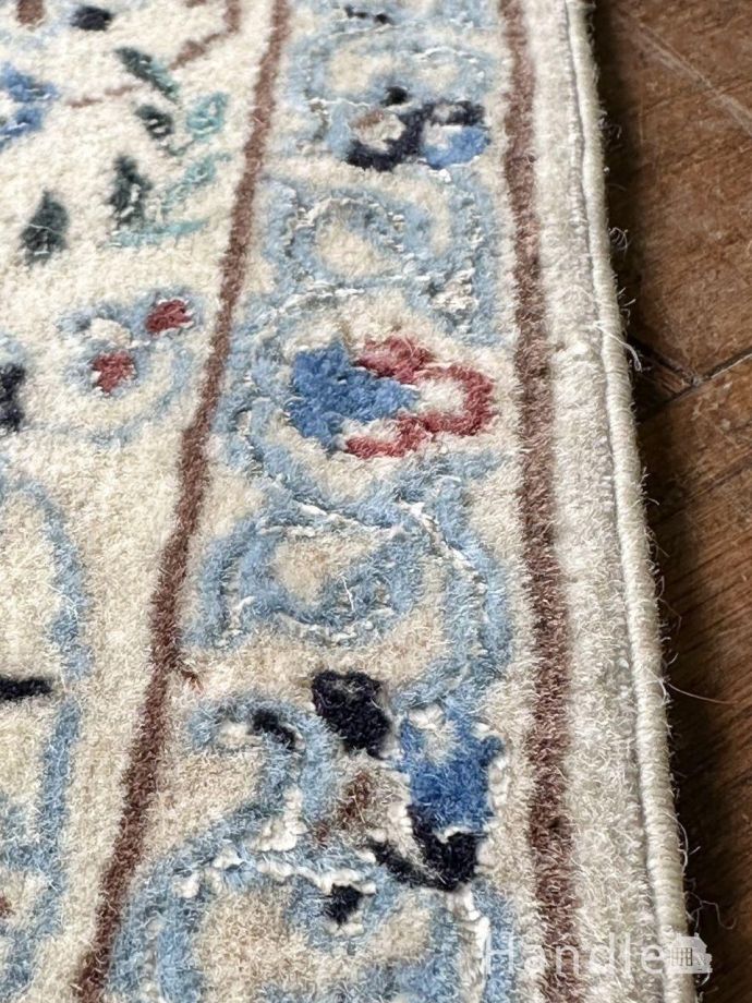 手結びされた芸術品