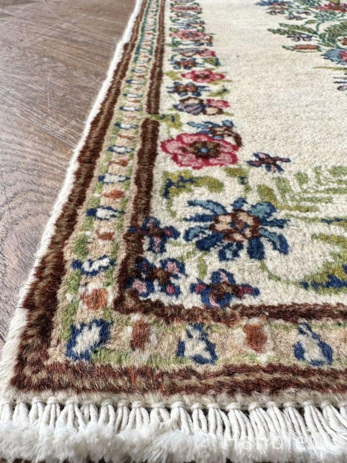 ヴィンテージのラグ