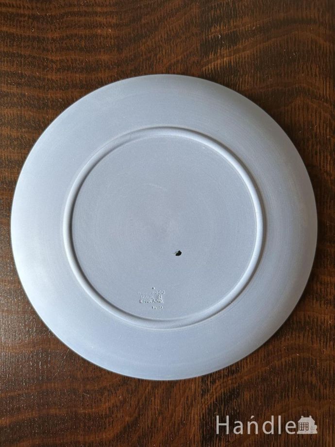 プレートの後ろ