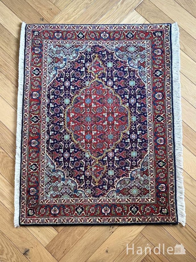 おしゃれなビンテージ絨毯