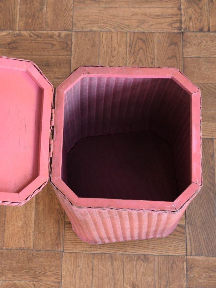 ロイドルームボックスの中