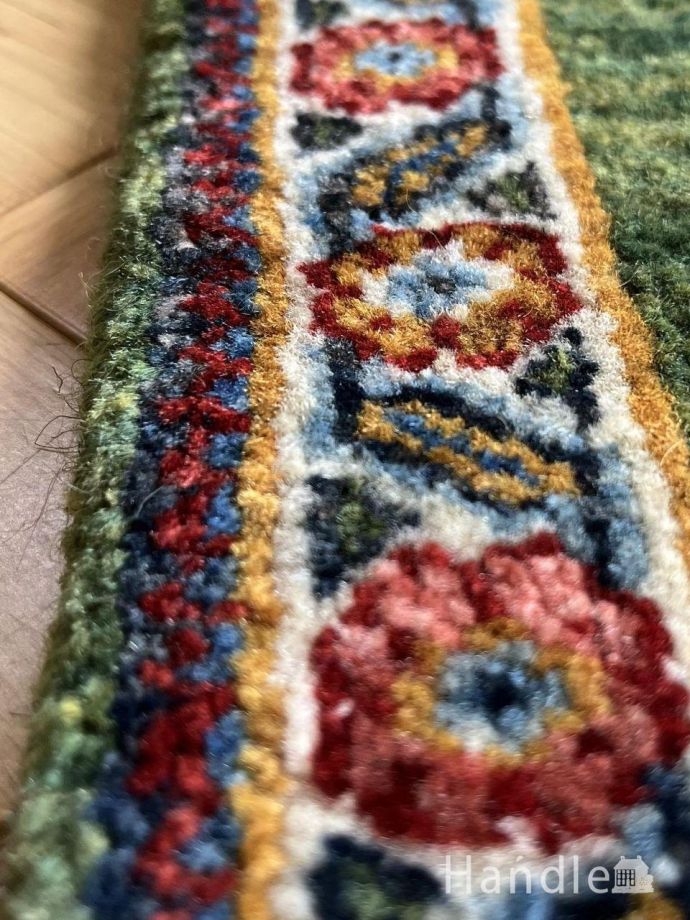 手結びされた芸術品