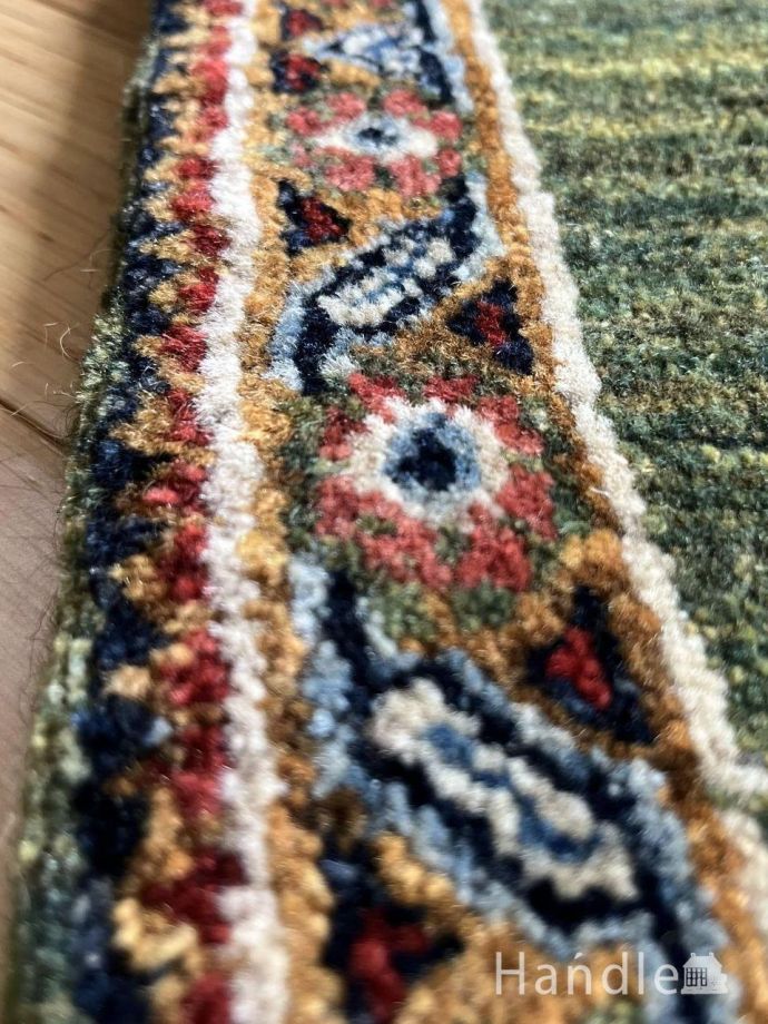 手結びされた芸術品