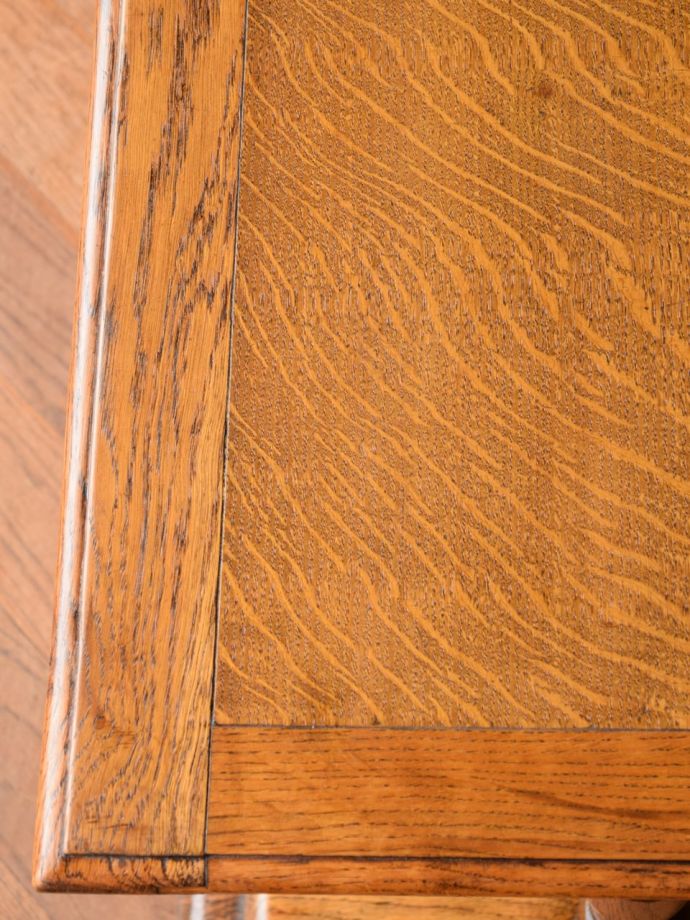 コーヒーテーブルの天板