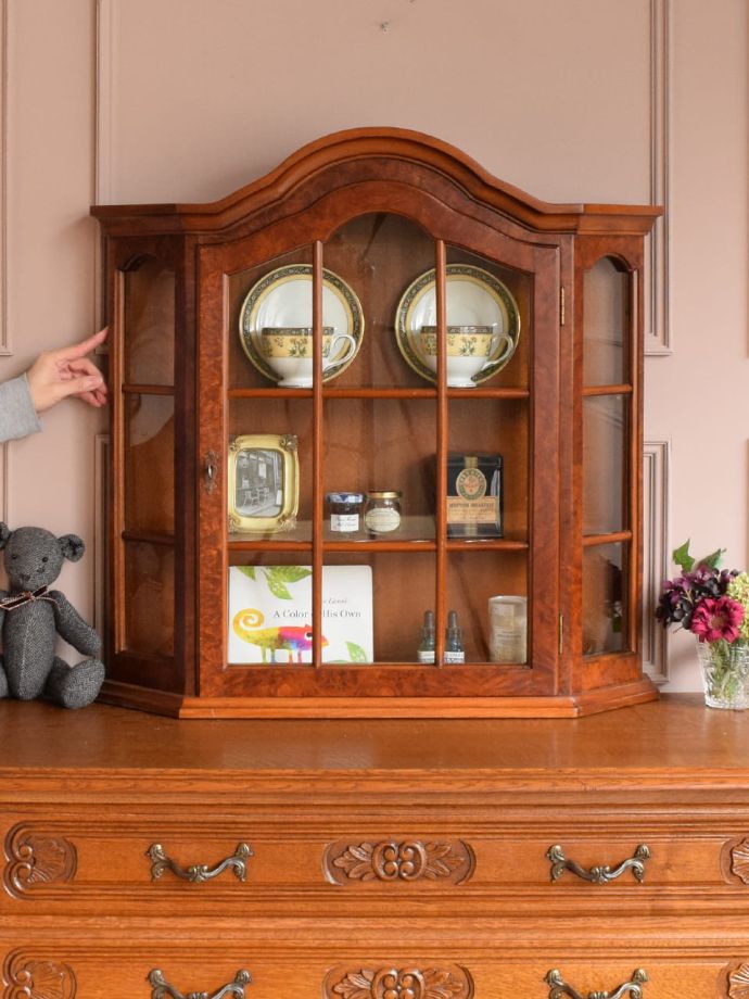 フランスのアンティークウォールキャビネット