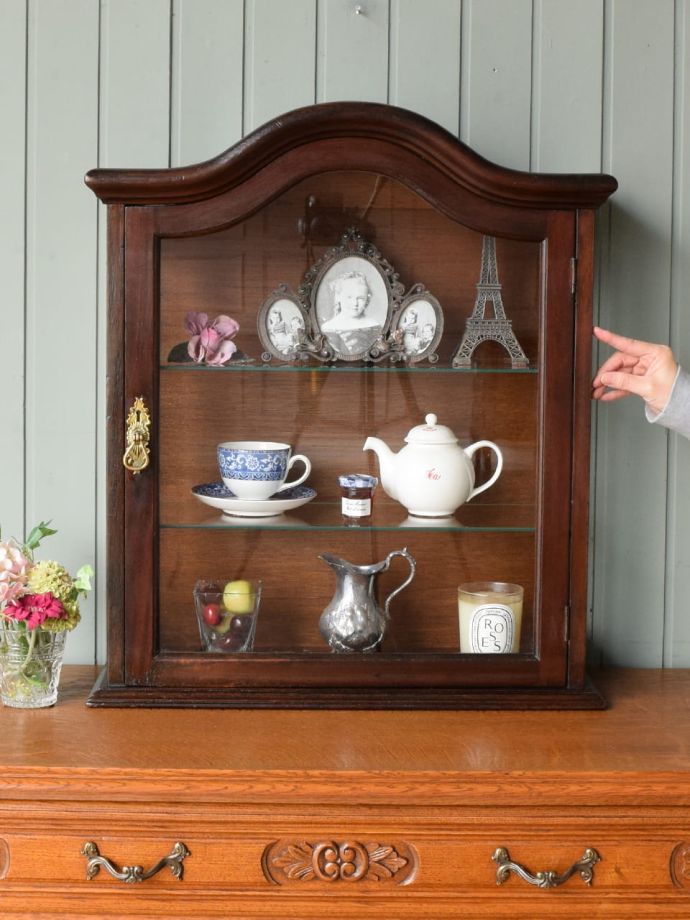 フランスのアンティークウォールキャビネット