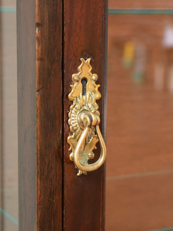アンティーク家具の取っ手