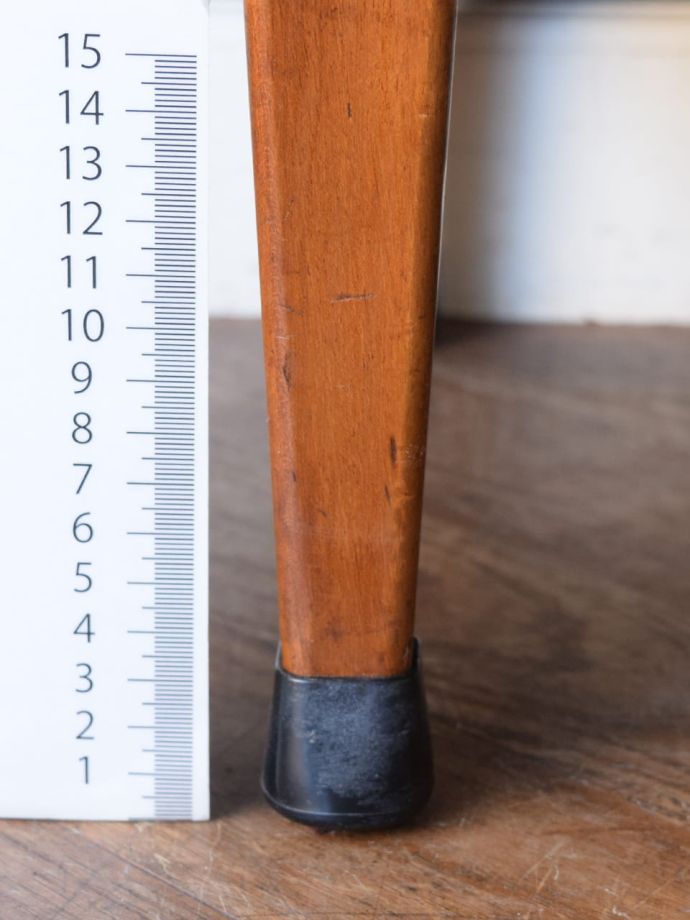 ビンテージ家具の脚