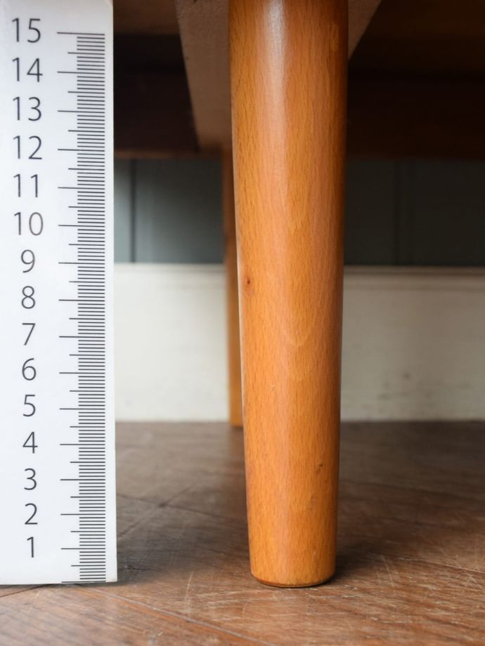 ビンテージ家具の脚
