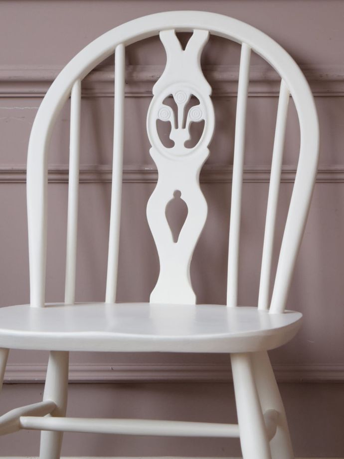 シスルバックチェアの背もたれ