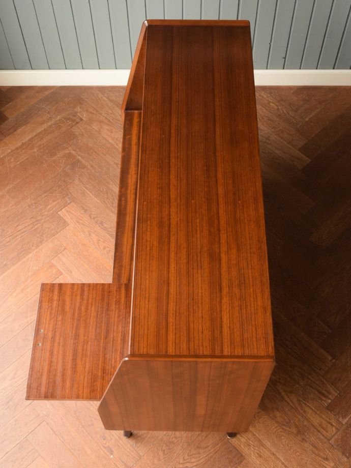 G-planのビンテージ家具の天板