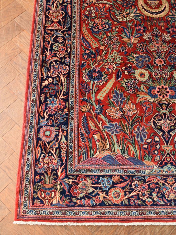 アンティーク絨毯の左下